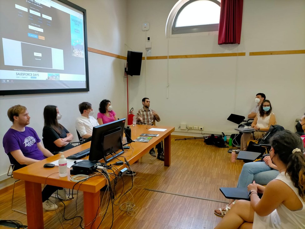Student presentations and discussion