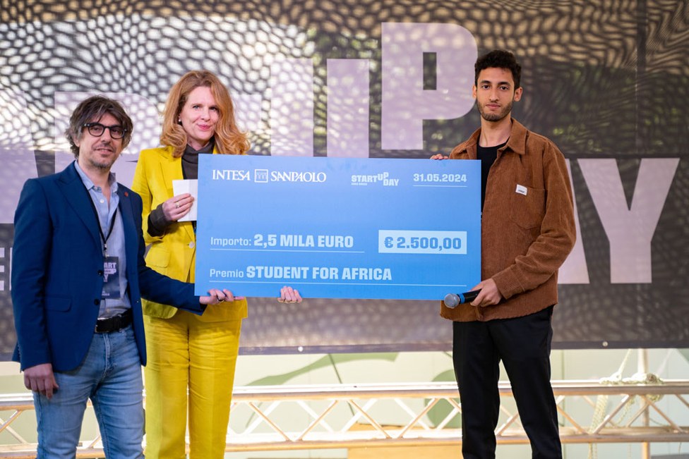 StudENT for Africa Award: 1-EcoEssentia