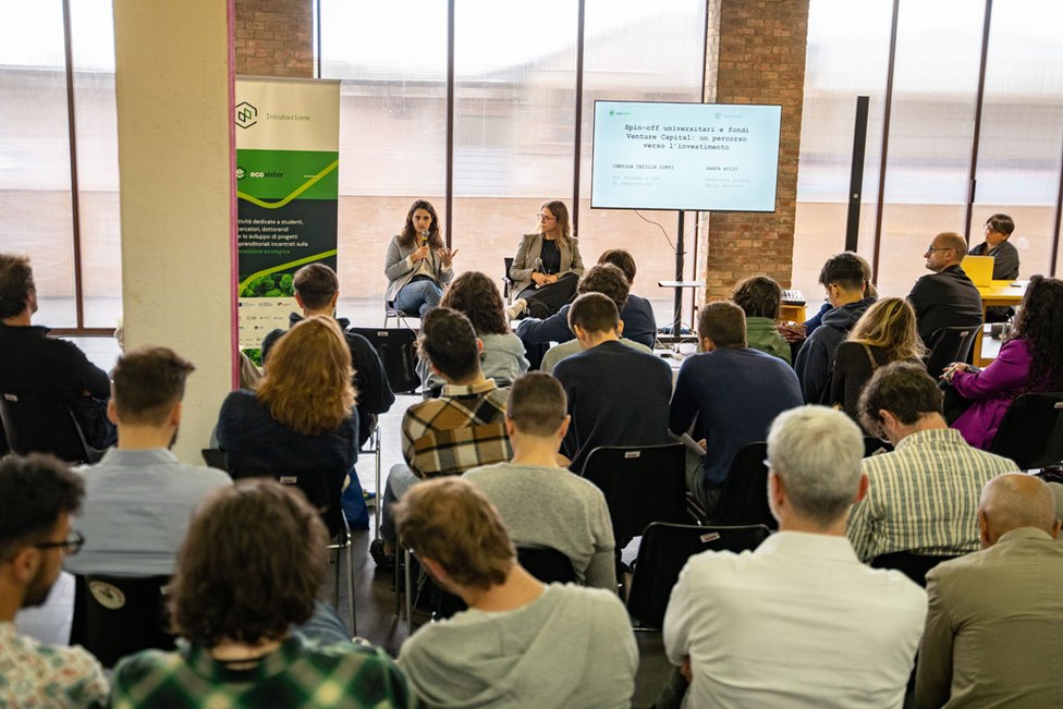From research to green enterprise: Venture capital and corporate partners for technology transfer