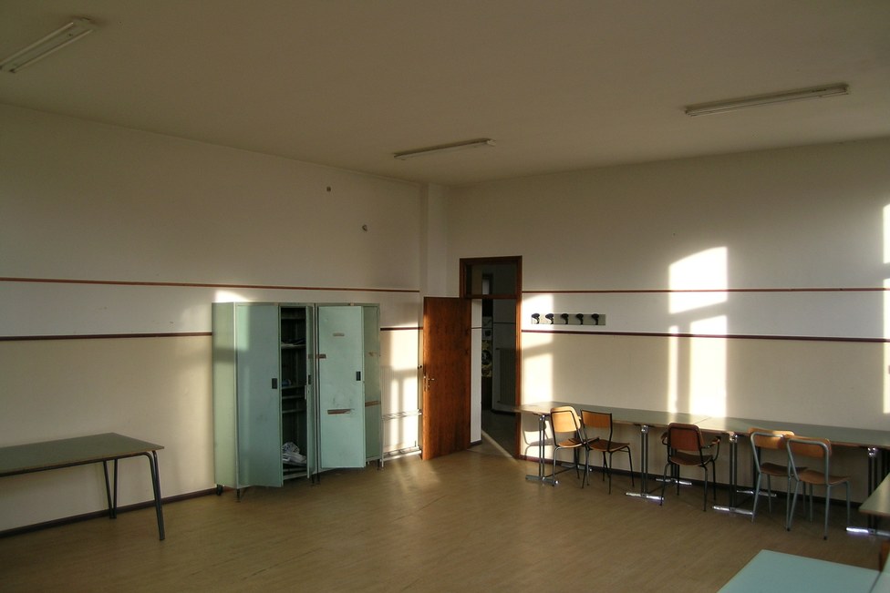 Former school in Orzes